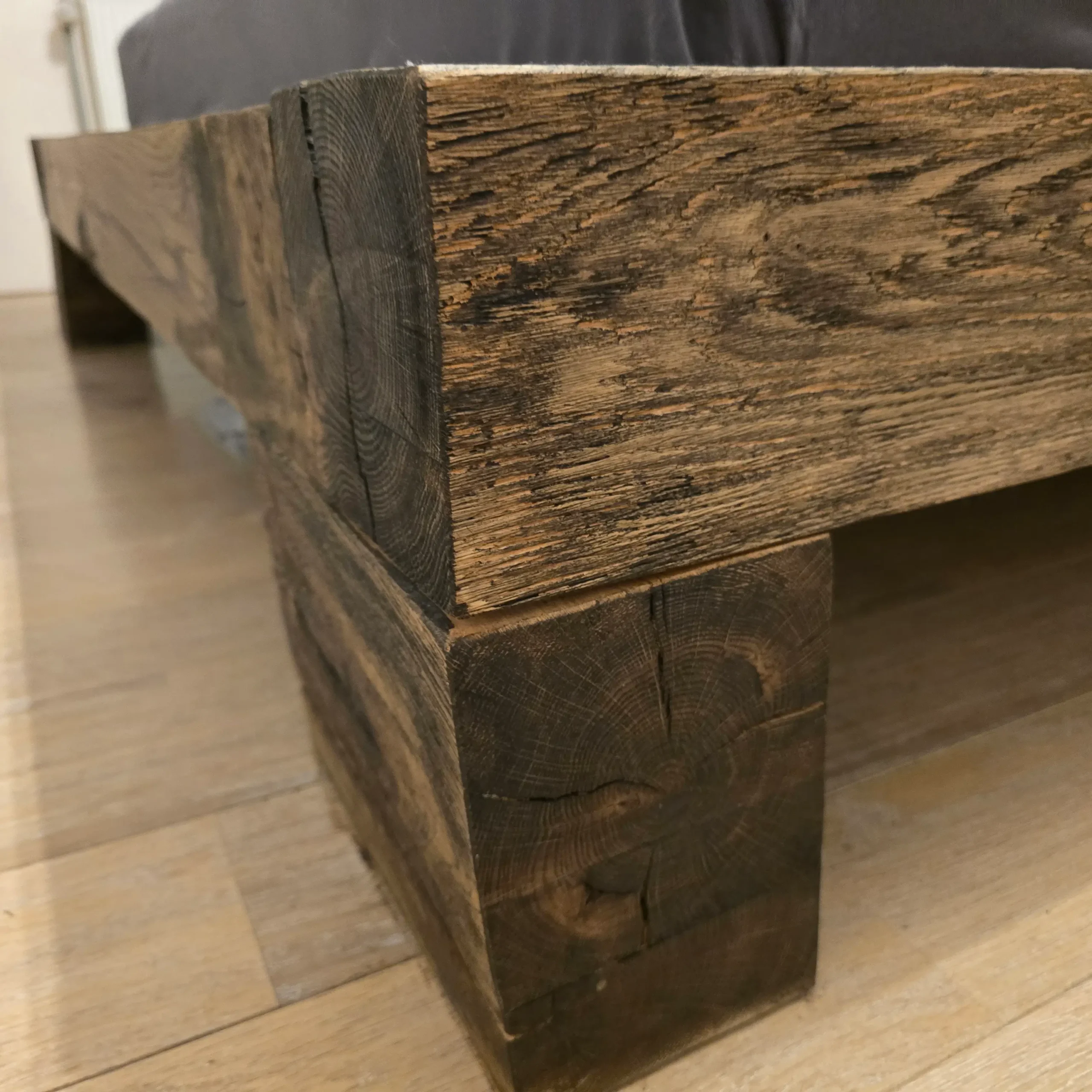 Eiken bed laten maken